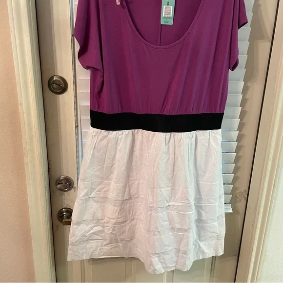 Torrid Dress NEW Purple and White Colorblock Dress Size 2 Torrid NWT - Picture 3 of 8